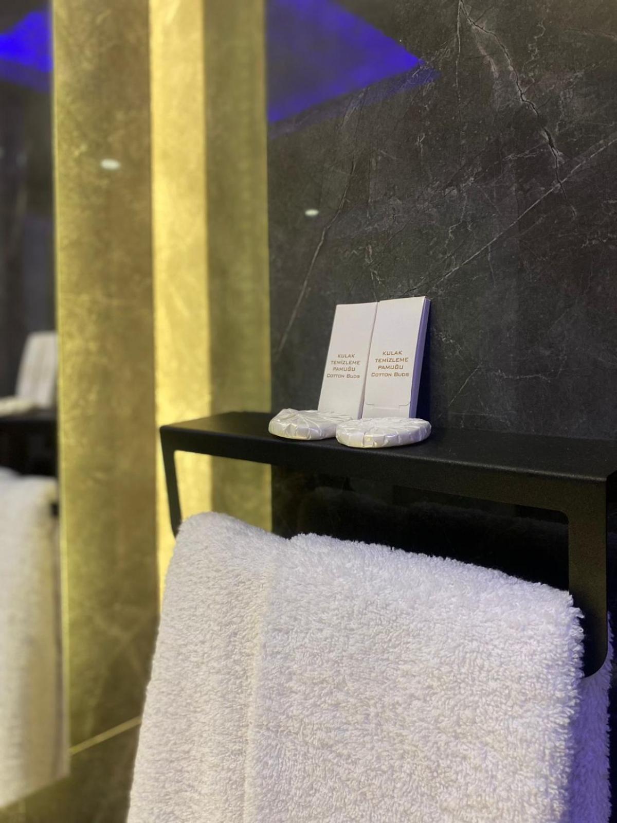 Park Milano Hotel إزمير المظهر الخارجي الصورة